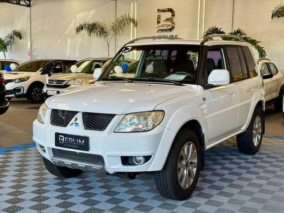 MITSUBISHI PAJERO TR4 2.0 4X2 16V 140CV FLEX 4P AUTOMÁTICO
